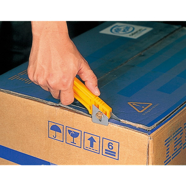 Ouverture de carton olfa